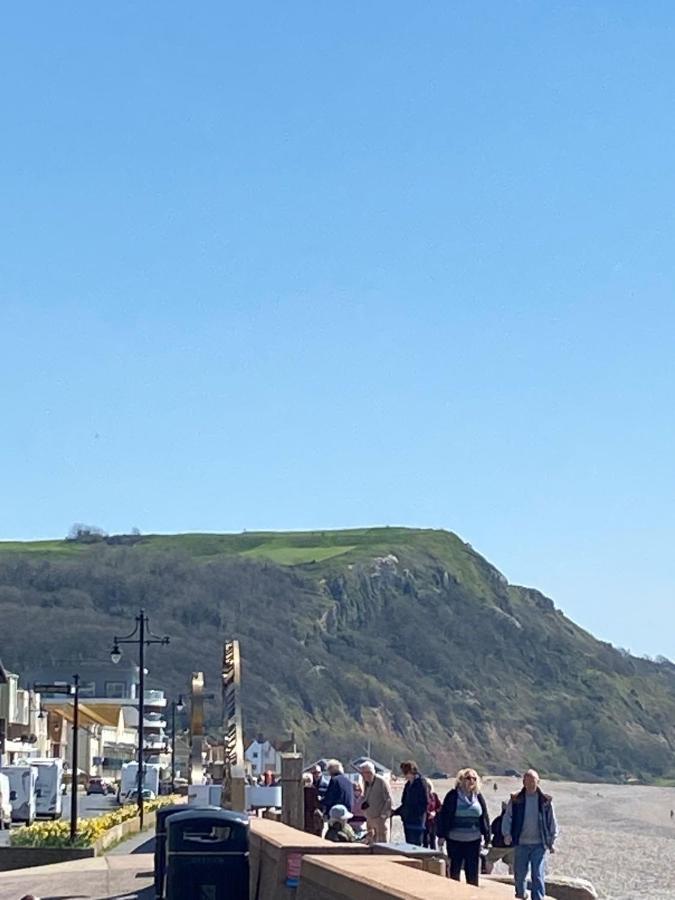 Seaton, Devon, Two Bed Apartment, Just Off The Sea Front. 外观 照片
