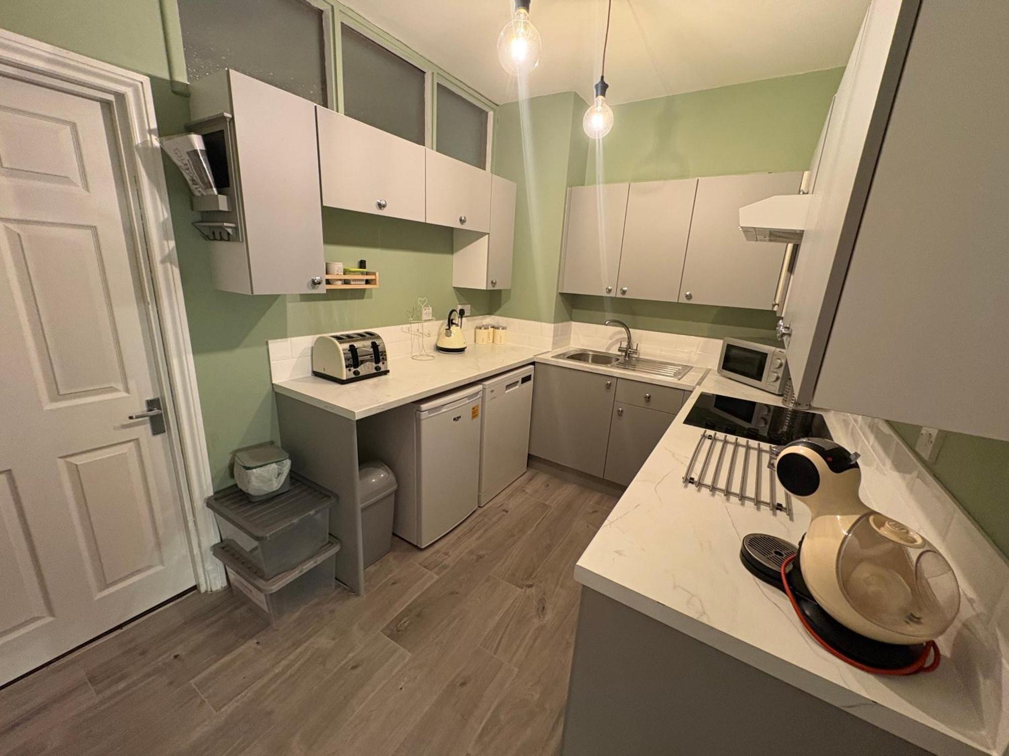 Seaton, Devon, Two Bed Apartment, Just Off The Sea Front. 外观 照片